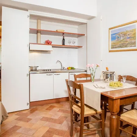 A21 Apartment *